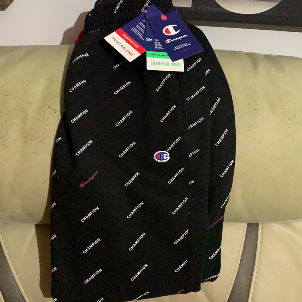 Champion all over sweatpants NWT size small
